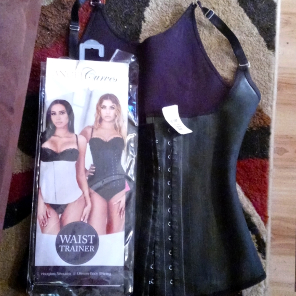 Waist trainer vest with straps NWT